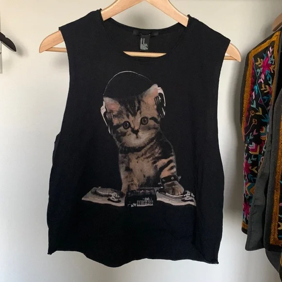 Vintage forever 21 cat d.j. Tank M preowned - Picture 1 of 4